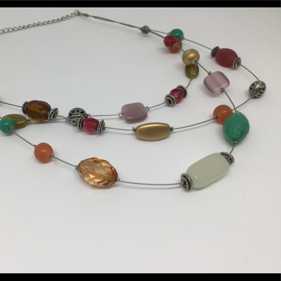 Layered necklace free with purchase - Picture 2 of 5